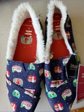 Toms Navy Camper-Print Faux-Fur Lined Flats